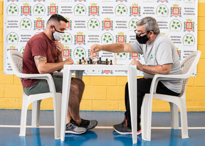 Torneio de xadrez em Ferraz de Vasconcelos leva uma das maiores enxadristas  brasileiras para a cidade – Associação Esportiva e Cultural CNB