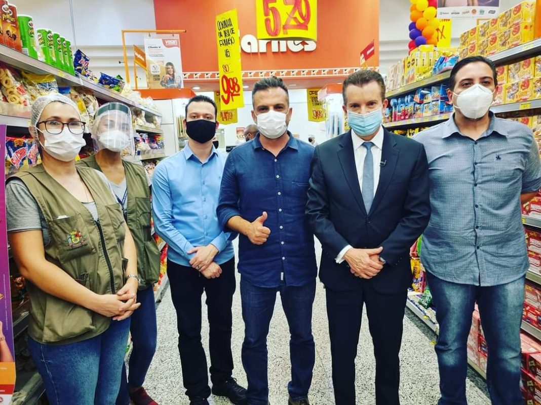 Procon de Itaquá realiza fiscalização em supermercado e denúncias aumentam