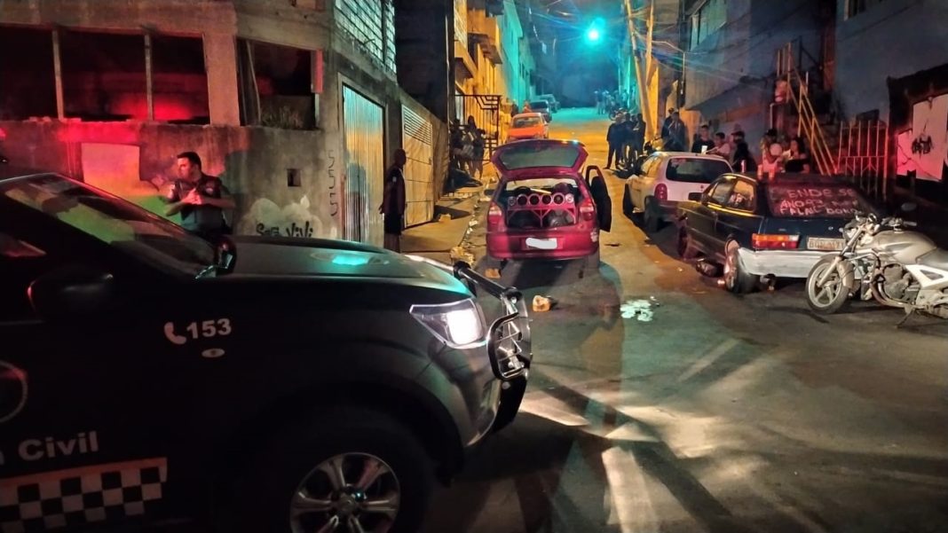 GCM impede festas e aglomerações em Ferraz