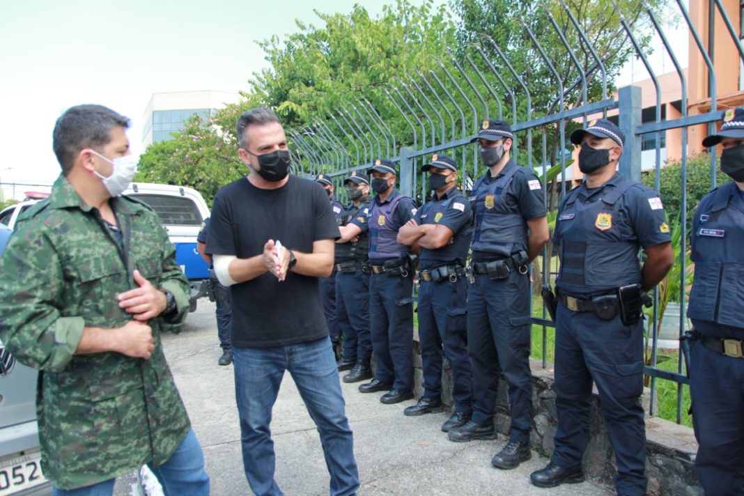 Guarda Ambiental de Itaquá é reequipada com uniformes e duas viaturas novas