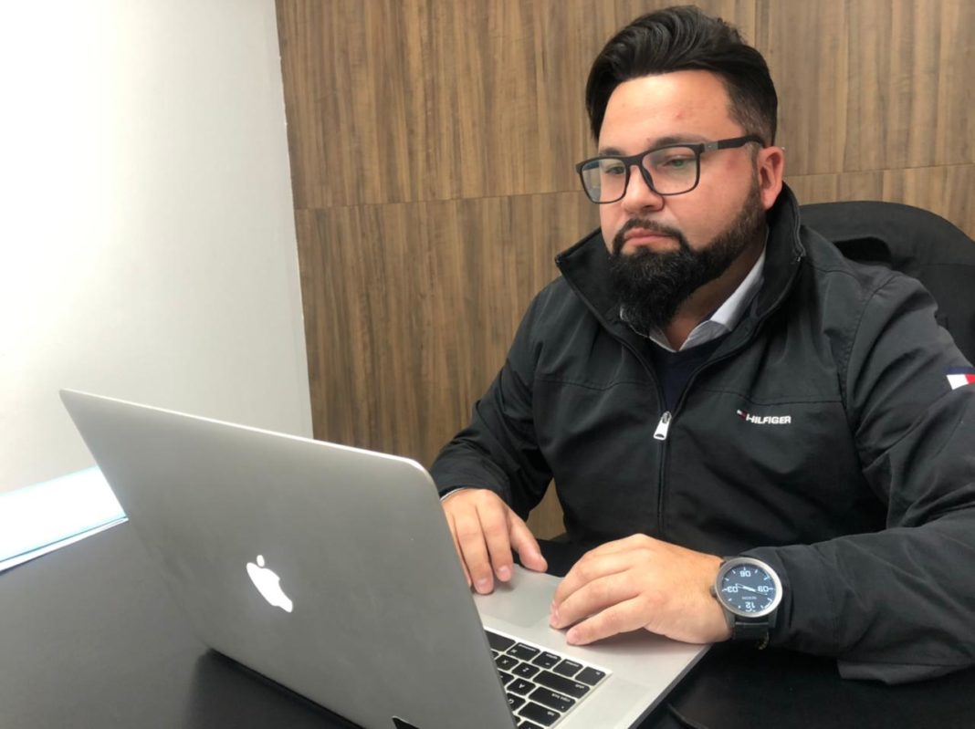 Campanha criativa da Secretaria de Comunicação de Ferraz impulsiona vacinação contra Covid-19