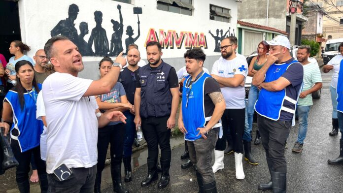 Itaquá cria força-tarefa para atender bairros atingidos pela chuva e monta abrigos