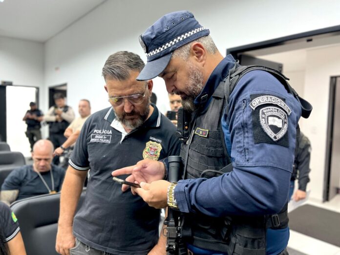 Polícias Municipal de Itaquá e Civil deflagram Operação Raptor e prendem três membros da 'quadrilha do Pix'