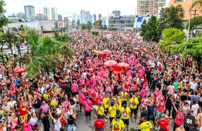 Saiba como curtir o Carnaval e evitar dores nos joelhos e tornozelos