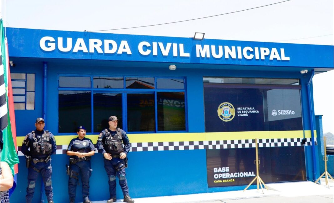 Atendimento da GCM resulta em prisão de suspeitos e recuperação de moto roubada