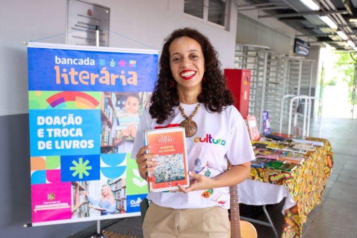 Itaquá realiza Bancada Literária nas estações de trem; confira as datas