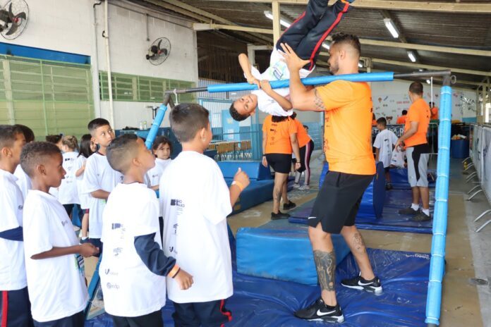 Suzano realiza 5º Festival de Iniciação Esportiva para crianças da rede municipal